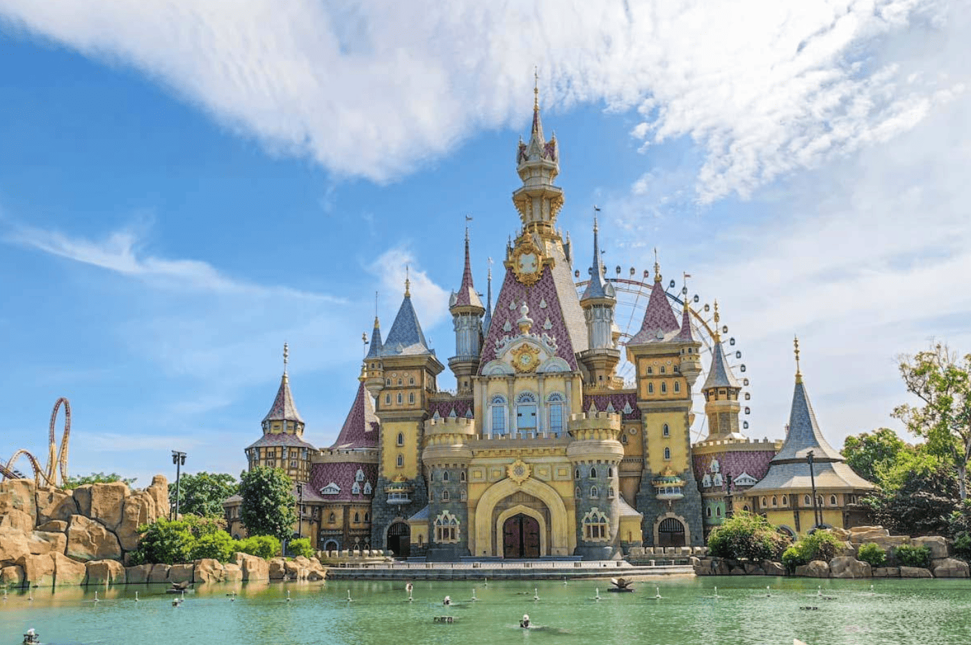 珍珠奇幻主題樂園